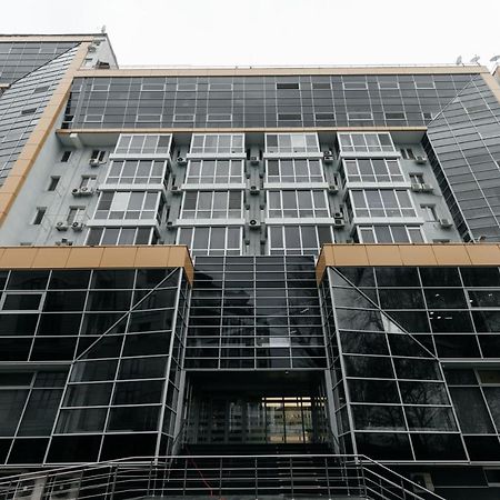 City Center Lev Tolstoi Residence Chisinau Ngoại thất bức ảnh