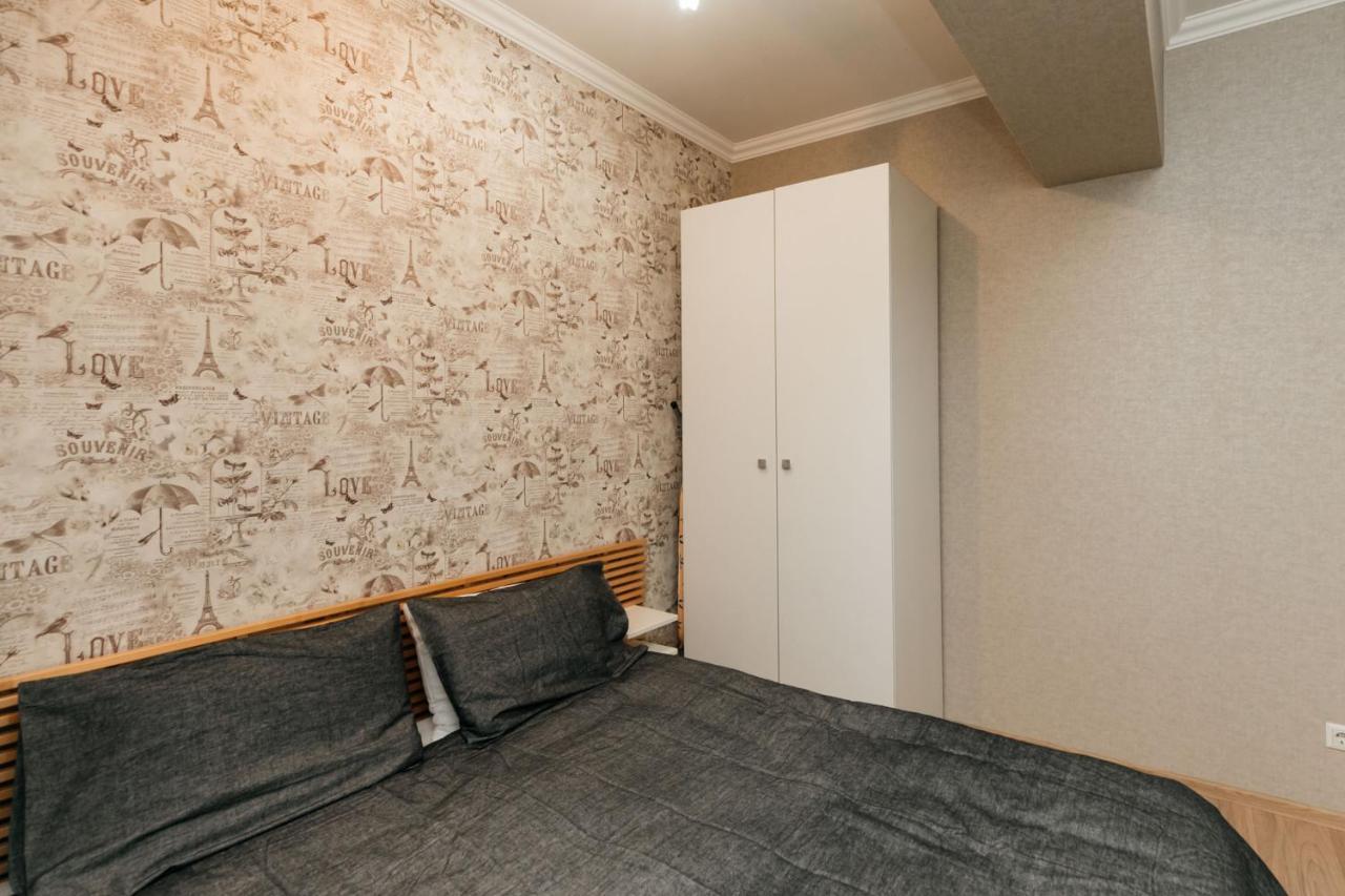 City Center Lev Tolstoi Residence Chisinau Ngoại thất bức ảnh