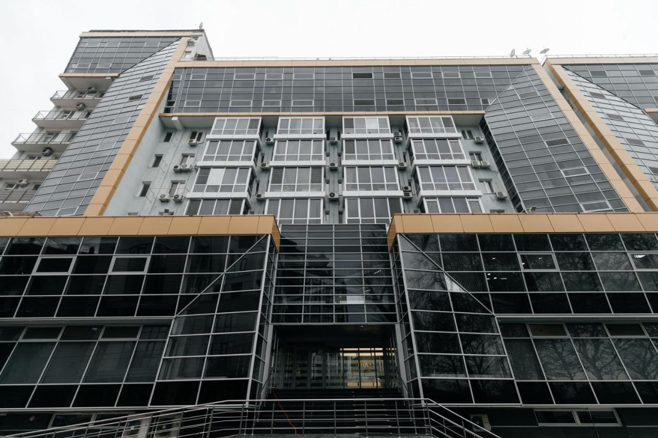 City Center Lev Tolstoi Residence Chisinau Ngoại thất bức ảnh